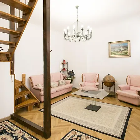Zestrea Apartment *